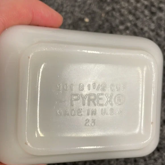 vintage Pyrex Early American brown white refrigerator storage dish 2 lids cats - Picture 6 of 7